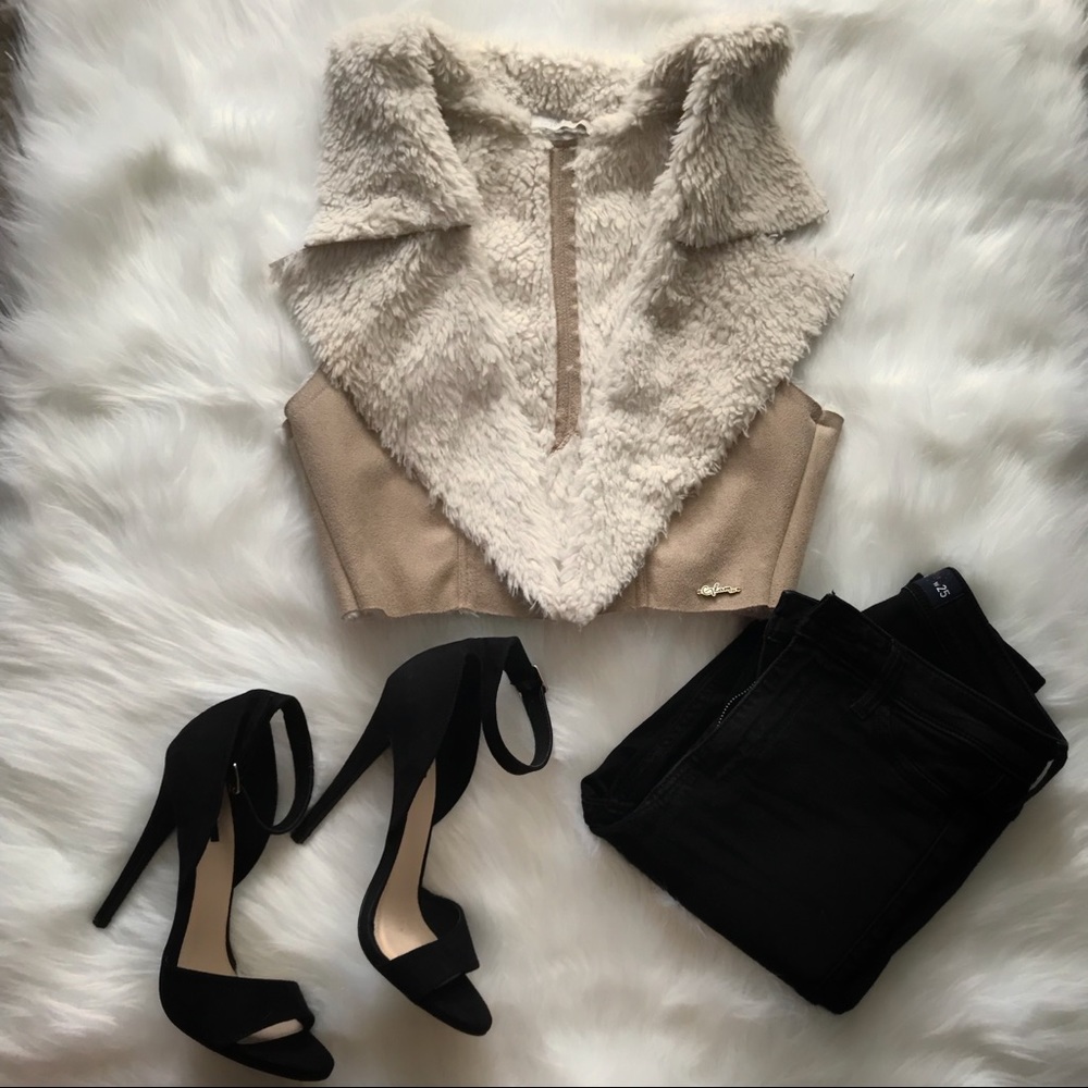 Cute Vest - Picture 4 of 7